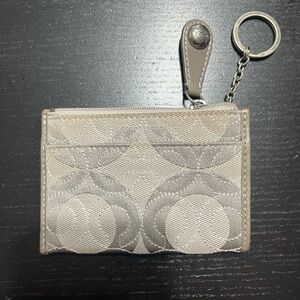 Vintage Coach Signature C Card Coin and Keychain in Silver Gray